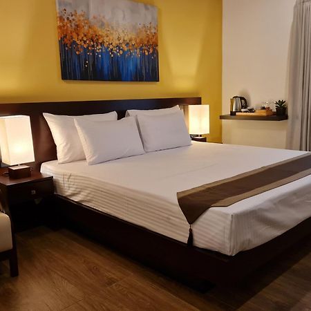 City Oasis 66 Negombo Bagian luar foto