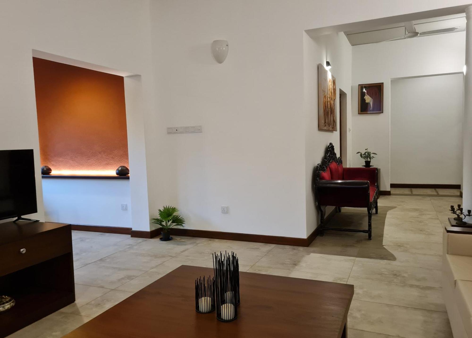 City Oasis 66 Negombo Bagian luar foto