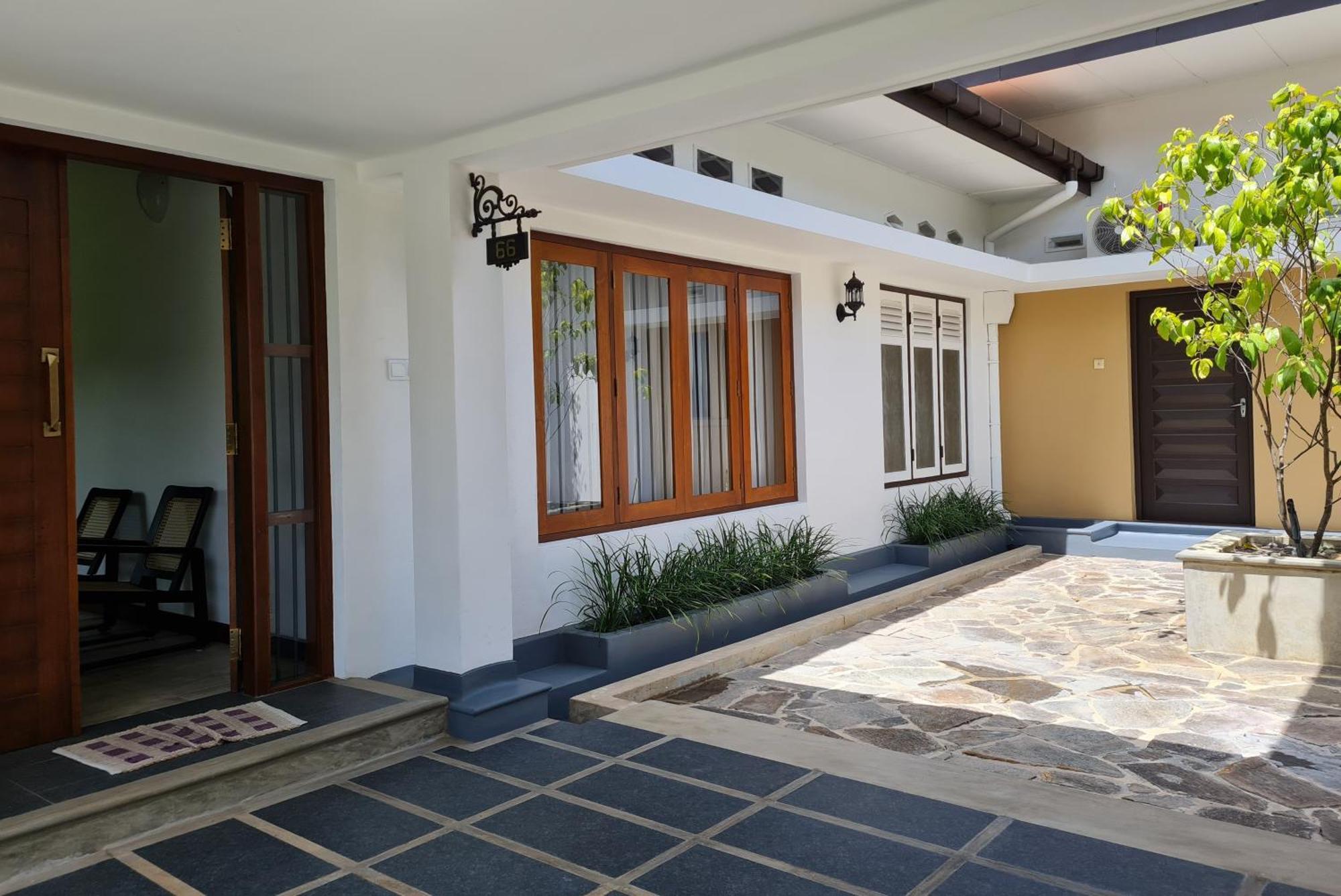 City Oasis 66 Negombo Bagian luar foto